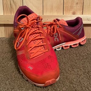 OnCloud Women’s Athletic Shoes